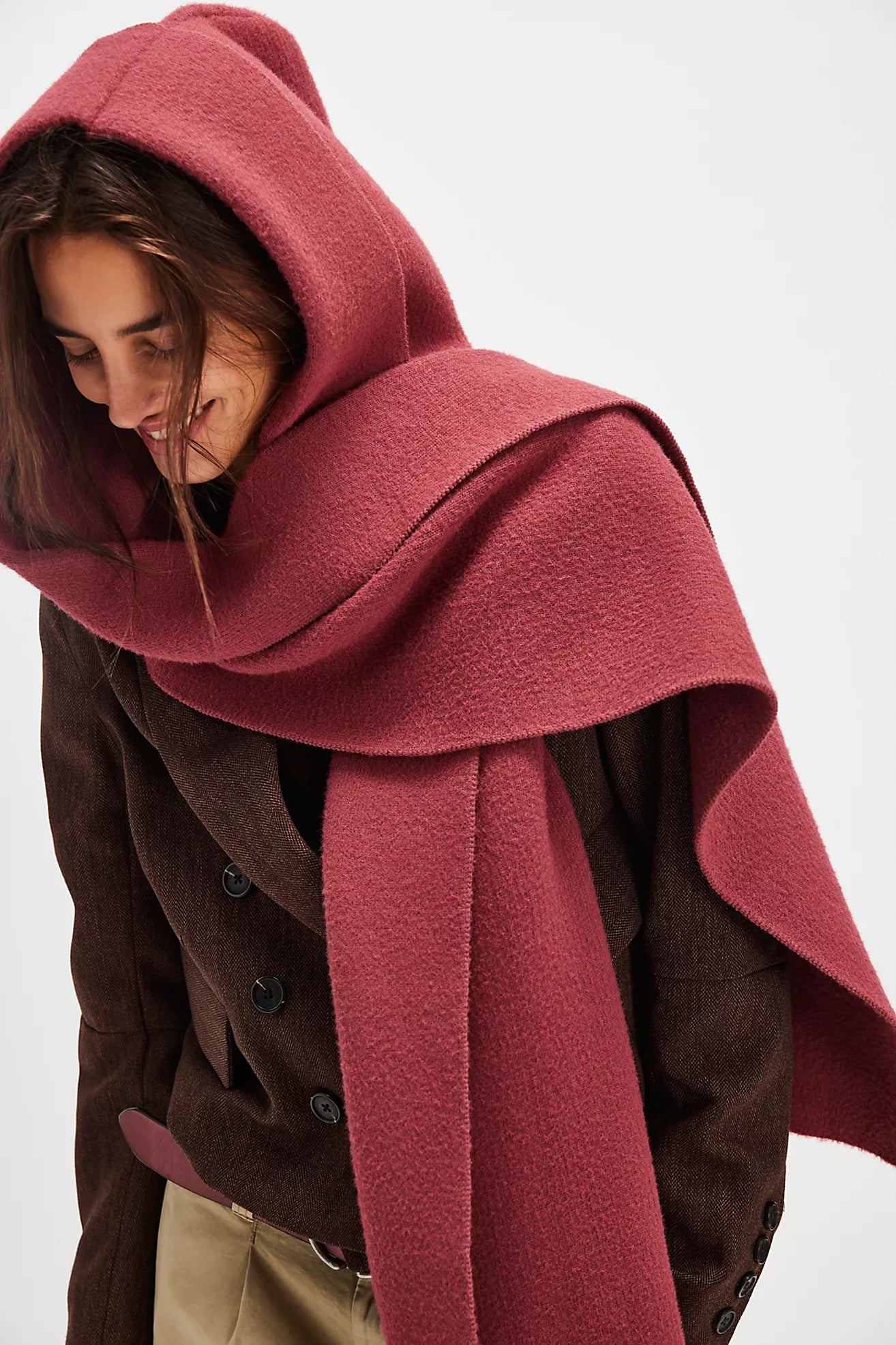 24 Best Oversized Scarves To Stay Warm This Winter 2025