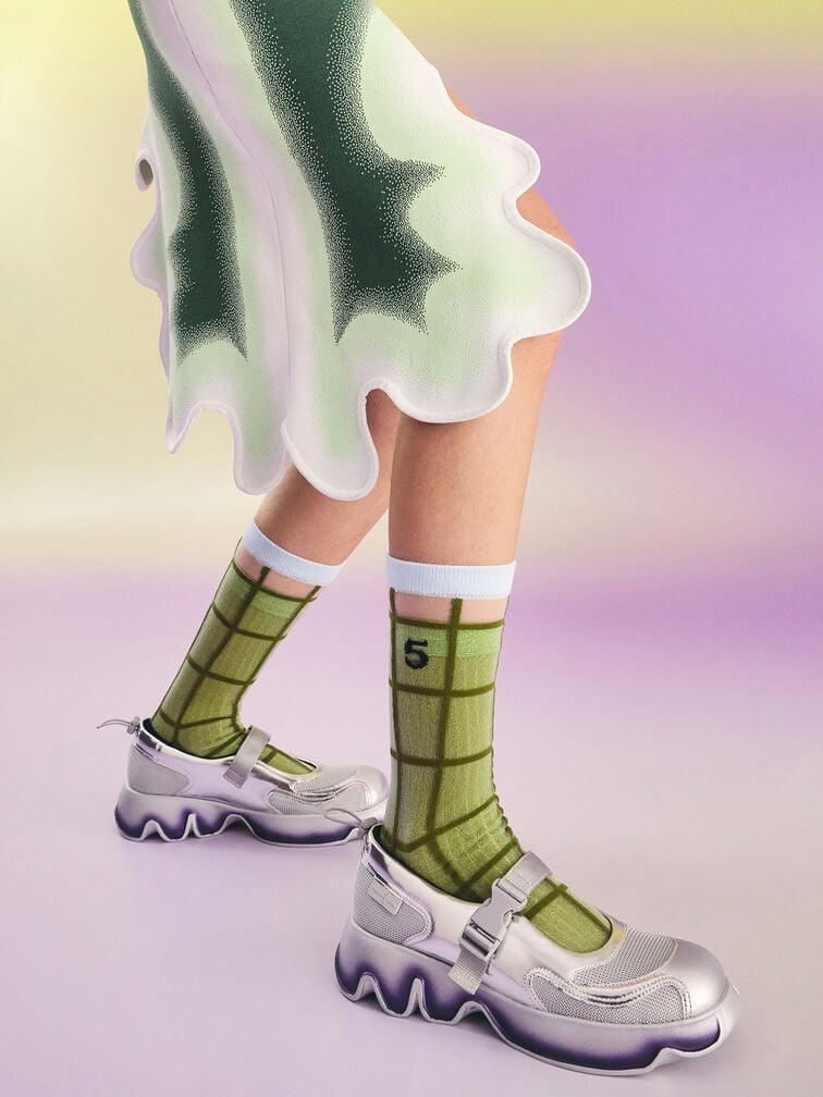 【WONDER WONDER】Apu Balletcore Flat Strap Leather Sneakers sddefault.jpg