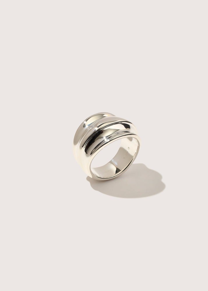 MEJURI Charlotte Slim Ring シャーロット スリム リング Charlotte Slim Ring - Jewelry | Mejuri