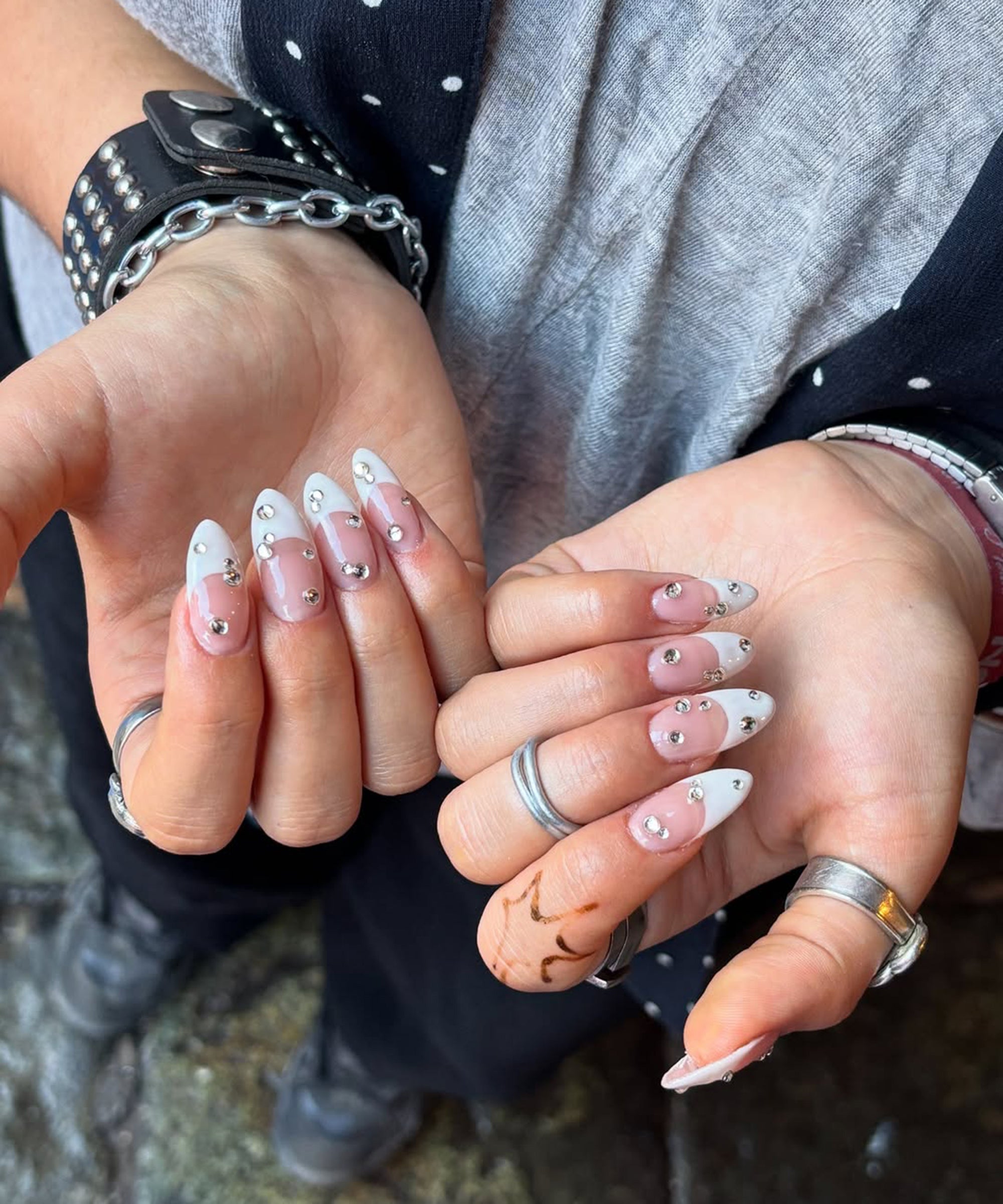 Bold Oversized Double‑Tip French Nails