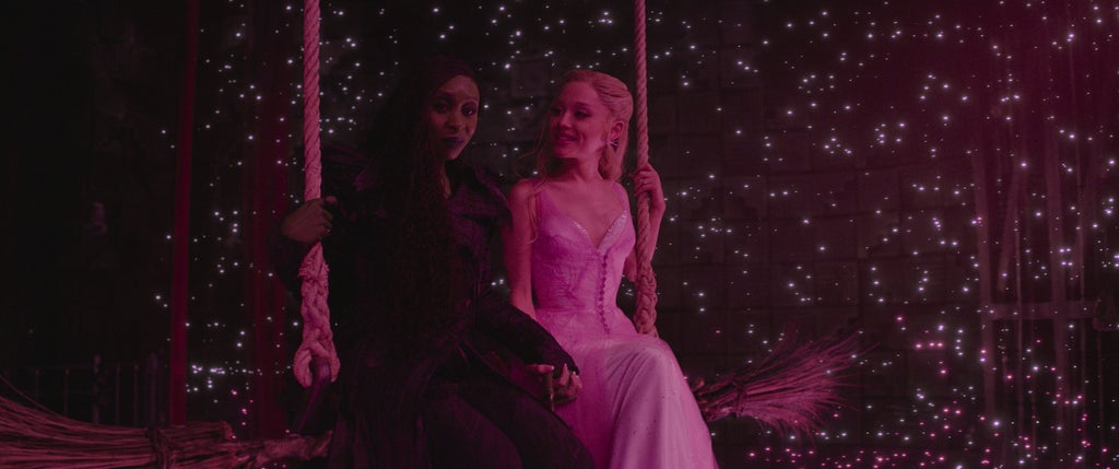 Cynthia Erivo ve Ariana Grande Wicked For Good filminde
