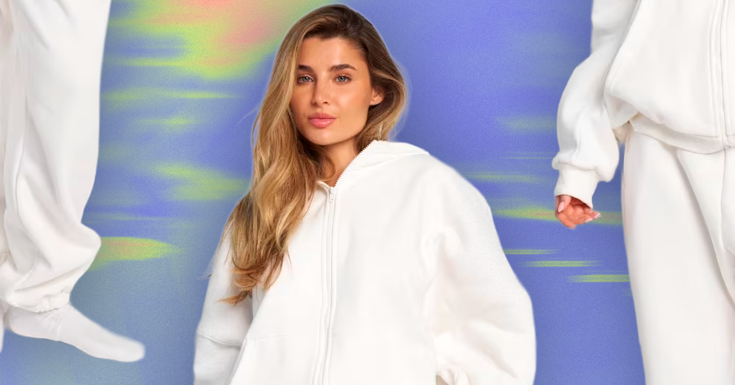 21 Matching Lounge Sets & Sweatsuits To Cozy Up In For Winter