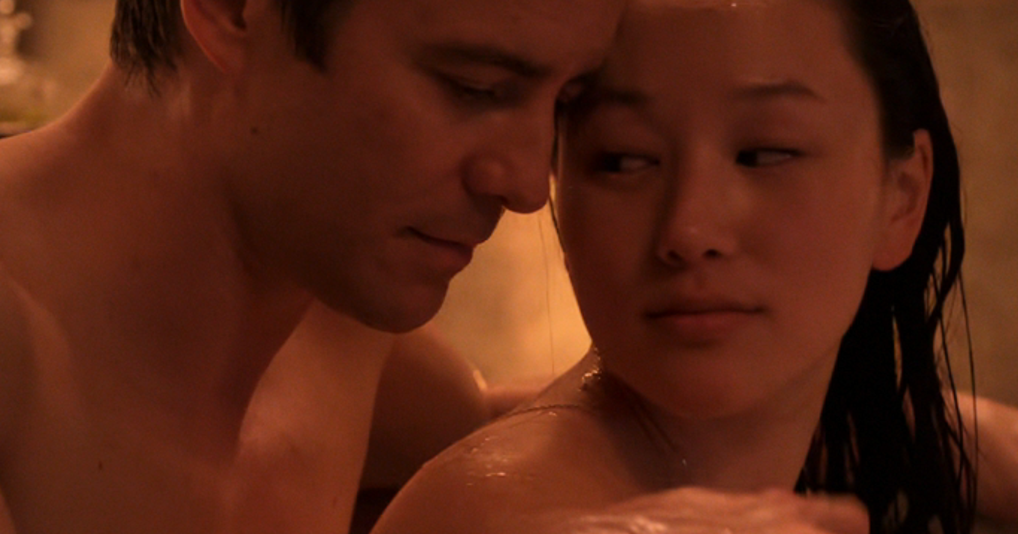 Yerin Ha & Luke Thompson Break Down The Bridgerton Bathtub Scene: “It Was So Slippery” Yerin Ha & Luke Thompson Break Down The Bridgerton Bathtub Scene: “It Was So Slippery”