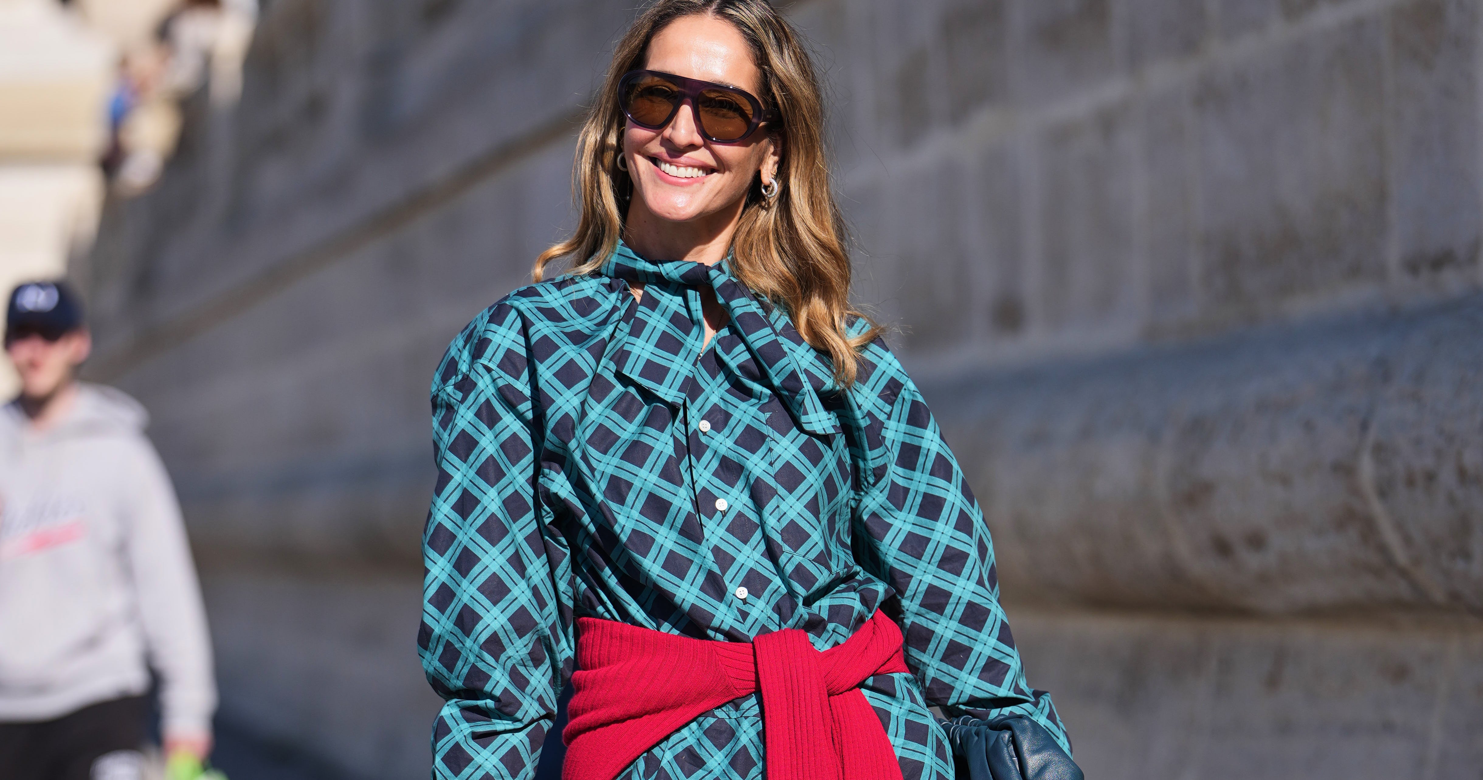 Paris Fashion Week Confirms The Pop Of Red Theory