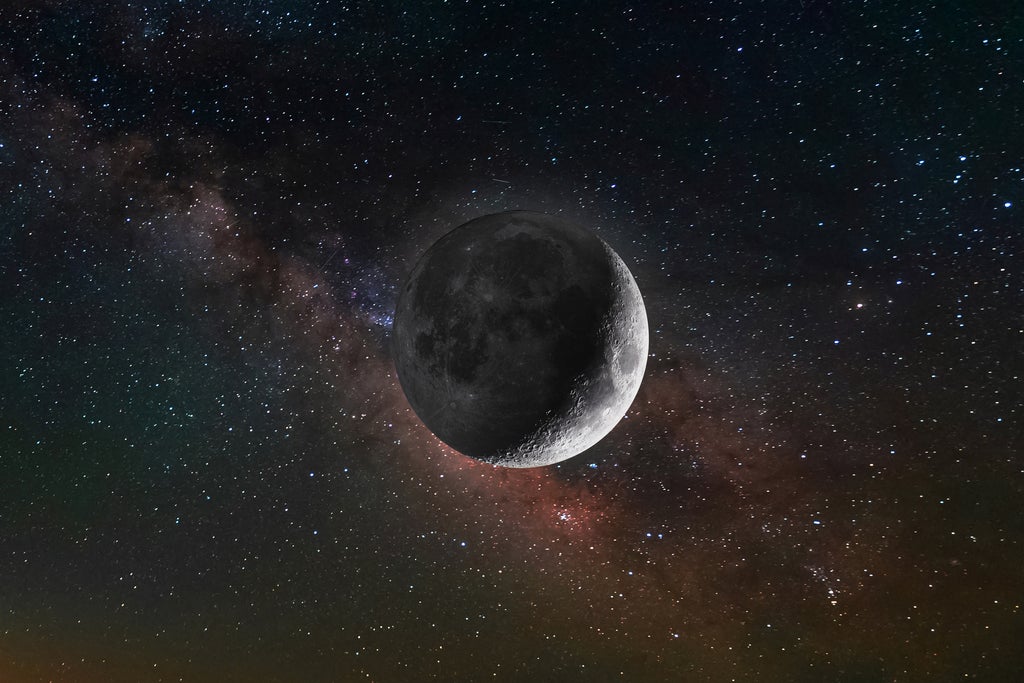 The New Moon In Pisces Is Here — & You Need To Pay Close Attention To Signs
