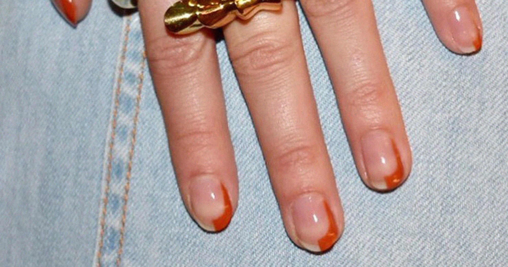 The Orange Manicure Makes A Chic Entry Into Autumn