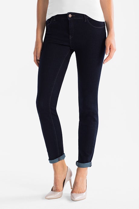 C&A + THE SKINNY JEANS – Shaping Jeans – Push-up Effekt