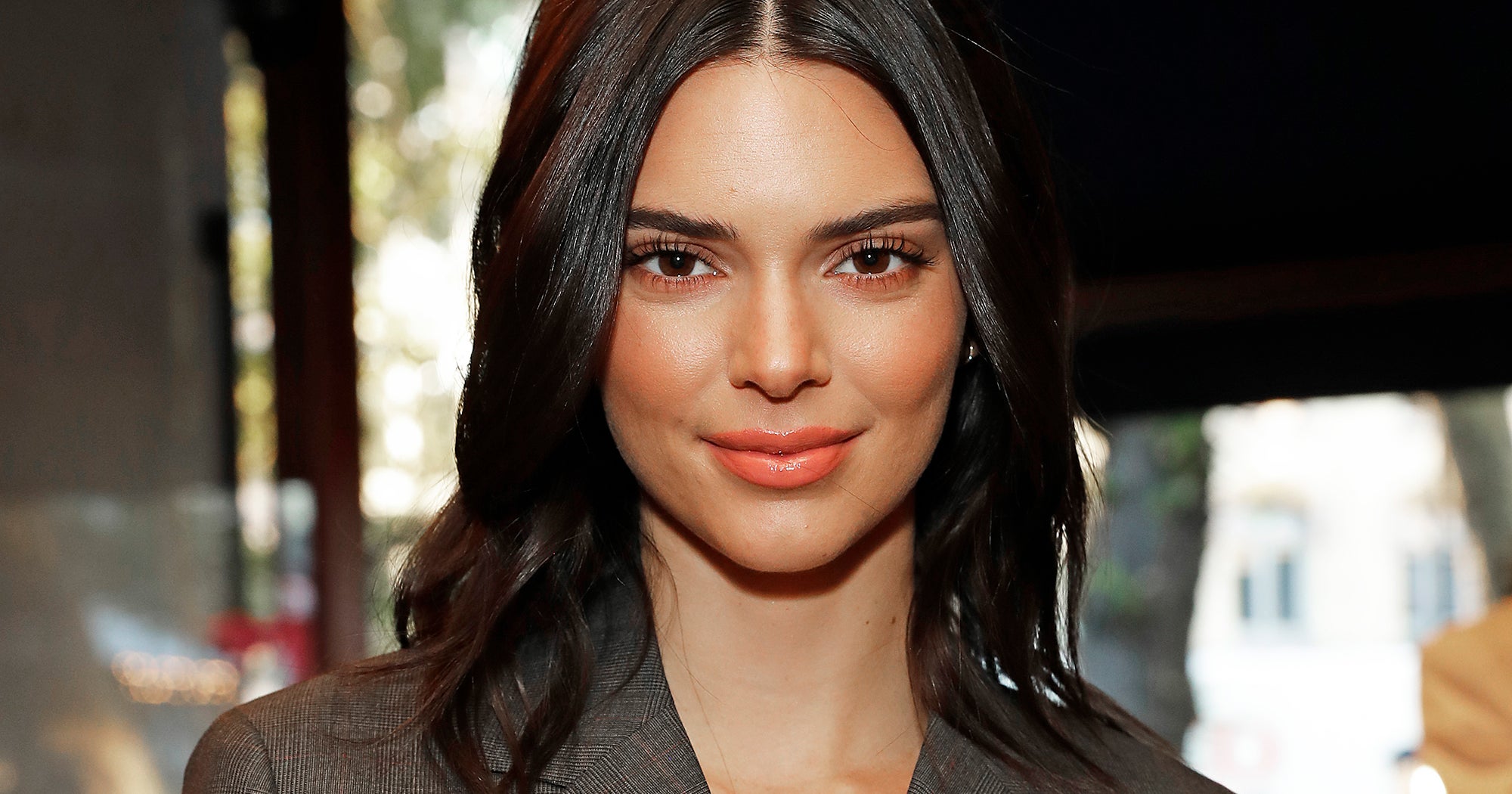 Kendall Jenner Reveals Blonde Hair For Fashion Week