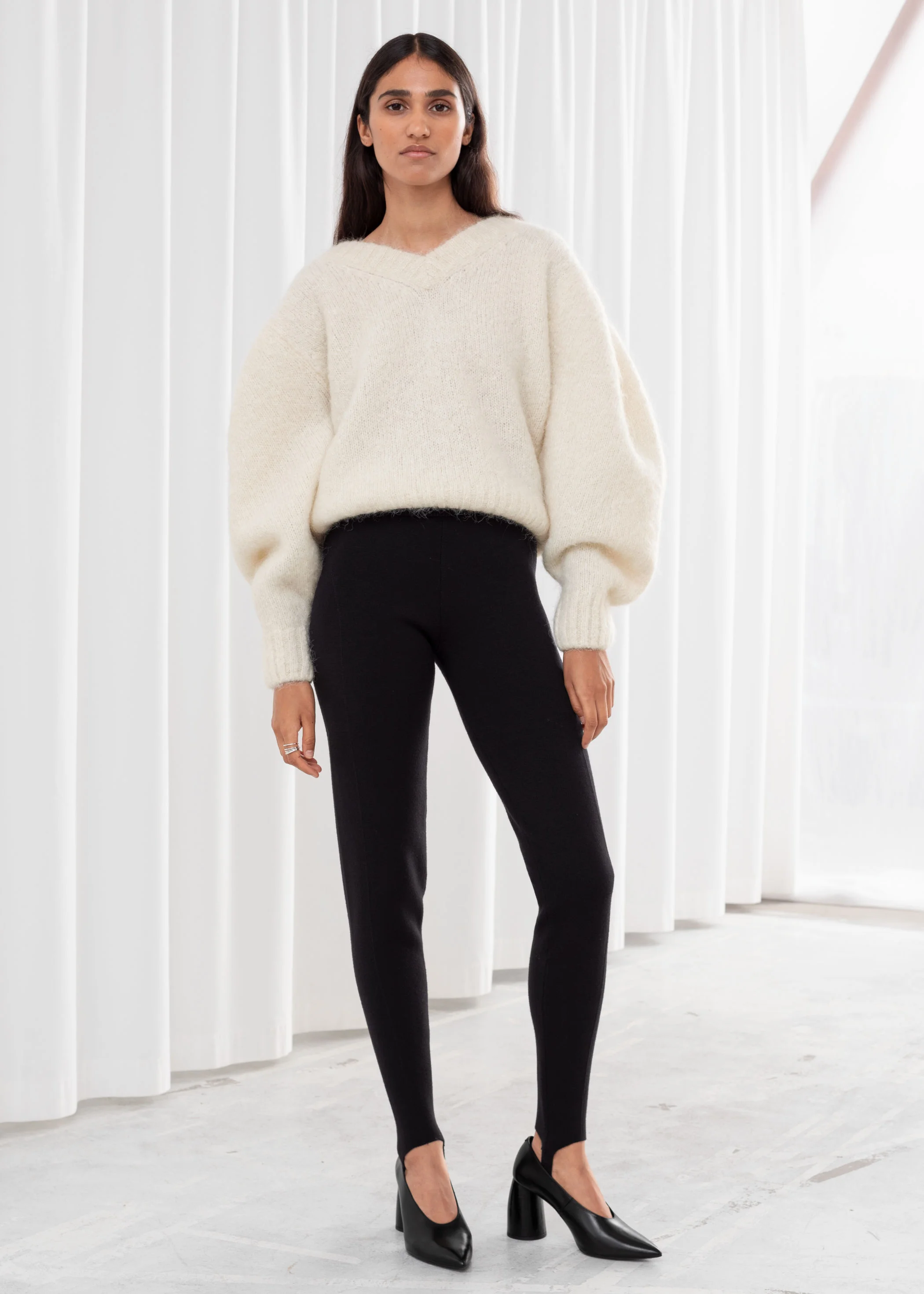 Leggings with top the foot strap