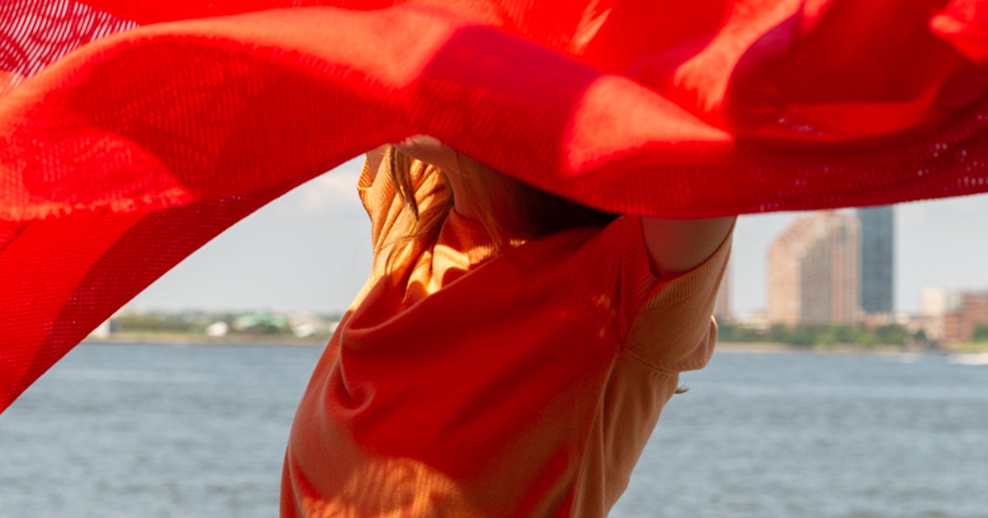 What To Do When You Feel Lonely, According To Therapist