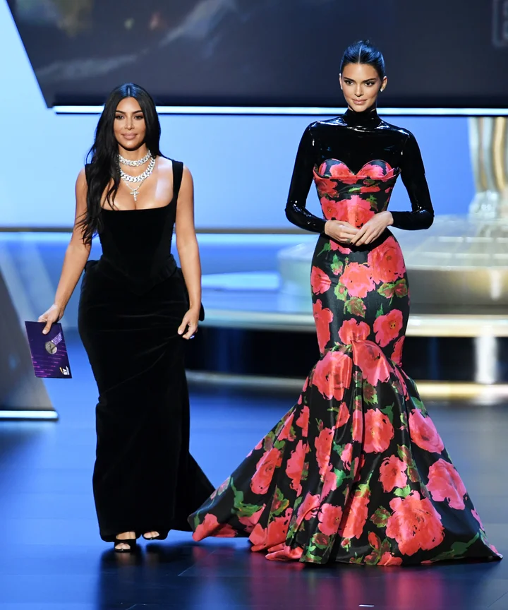 Why Kim Kardashian Kendall Jenner Laughed At Emmys 2019