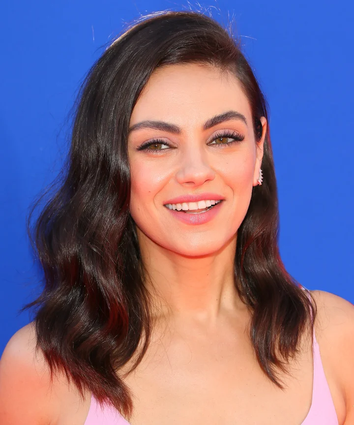 Mila Kunis Reveals New Blonde Hair With Teal Blue Tips