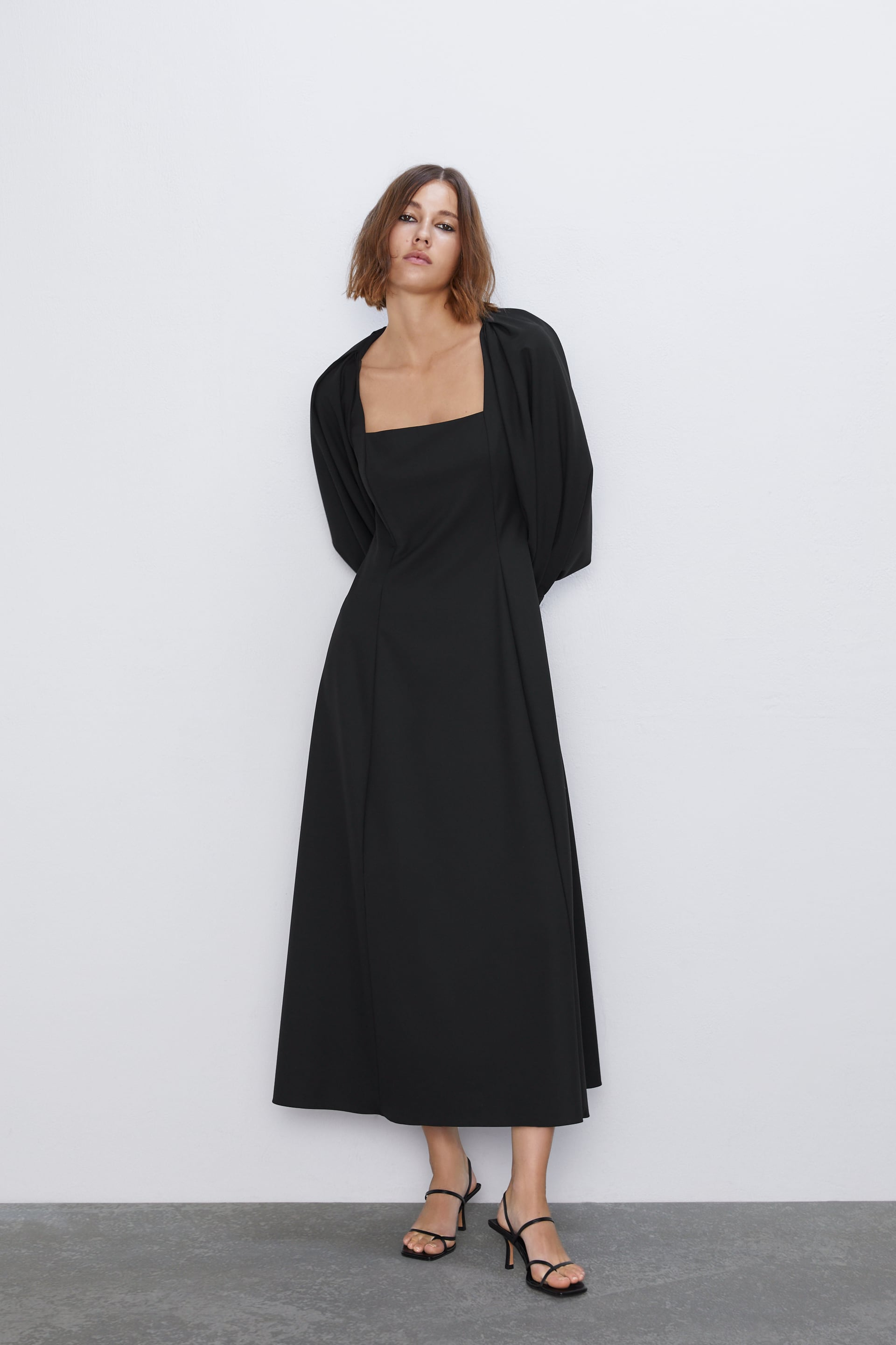 Zara voluminous midi deals dress