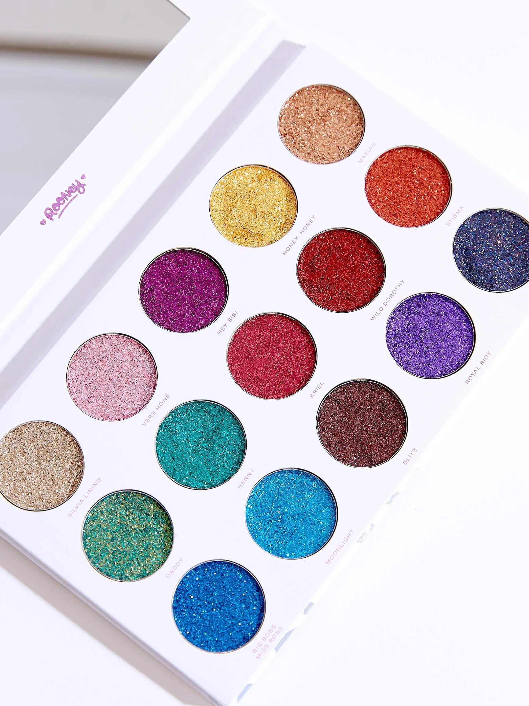 9 Halloween Makeup Kits To Amp Up Your Costume Halloween Makeup Kits,