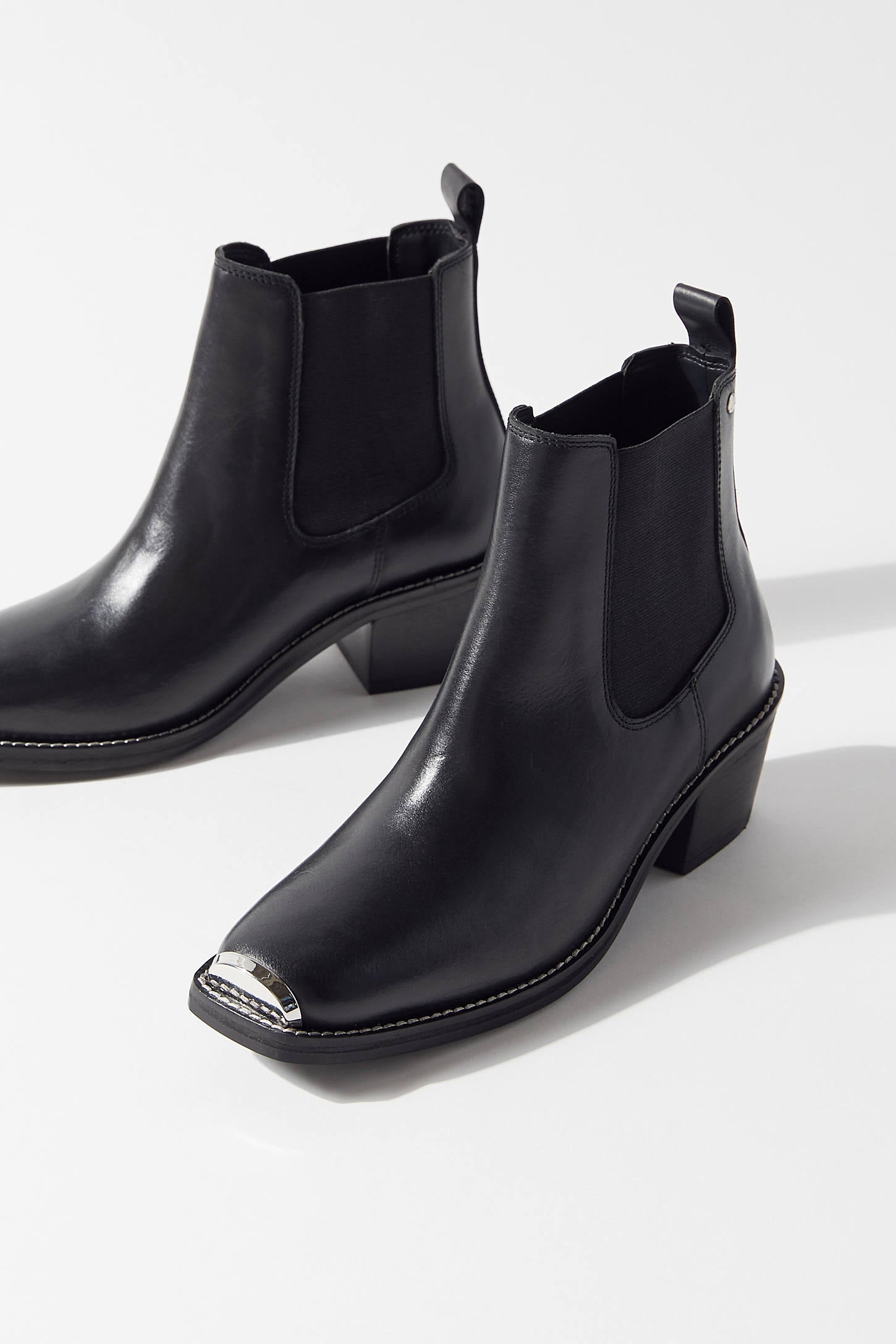 Urban Outfitters + Anna Cap Toe Chelsea Boot