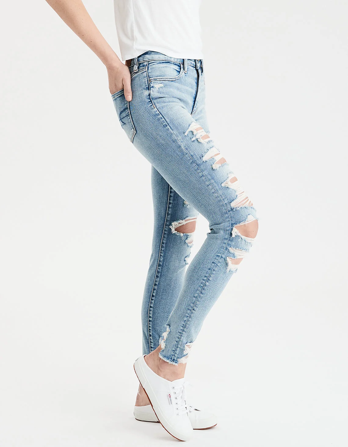 american eagle shattered breeze ripped jeans