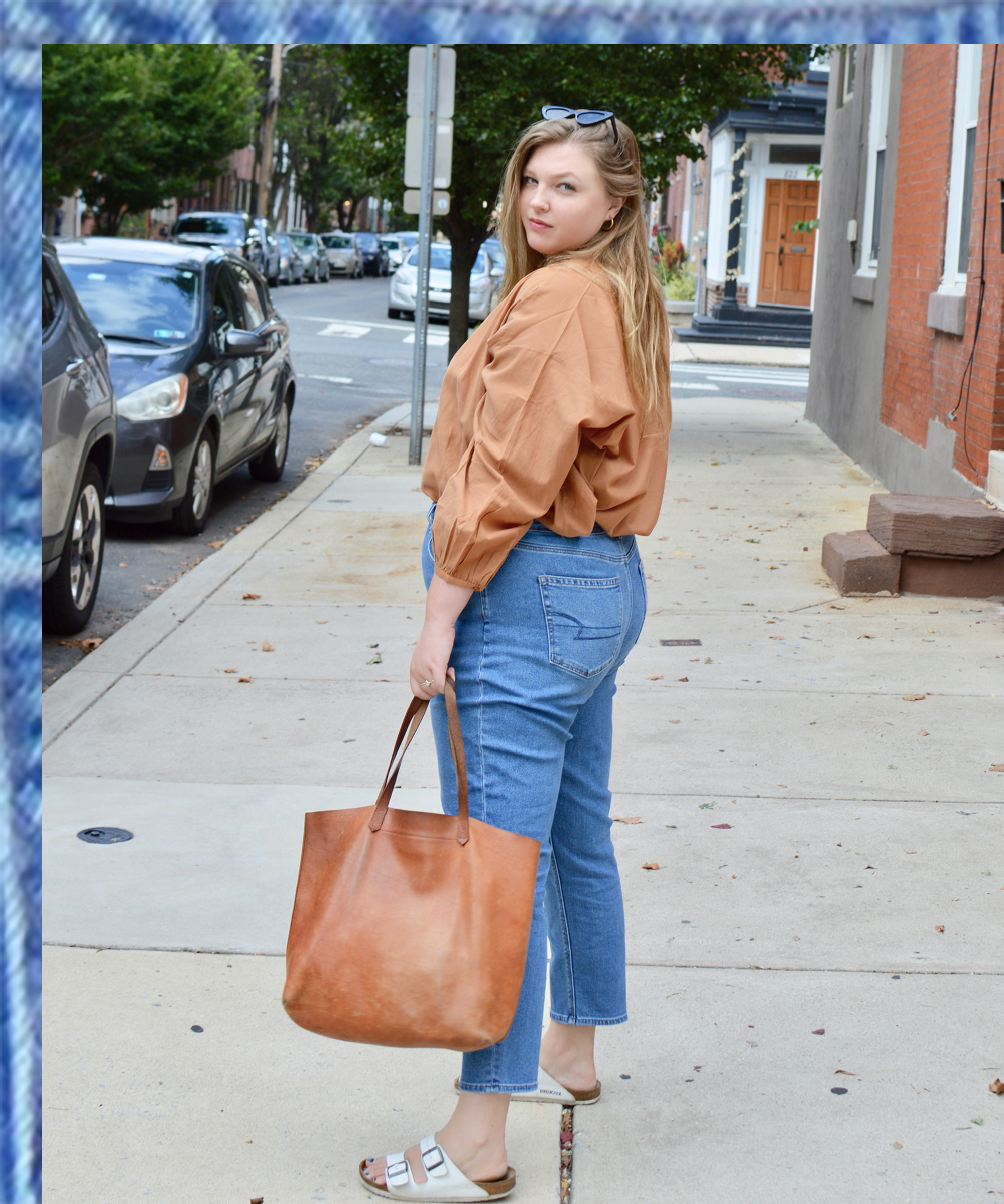 mom jeans outfit plus size