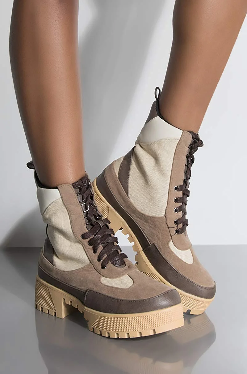 29 Pairs Of Solid Fall Boots Hiding In The Depths Of Amazon Solid Fall Boots Amazon,