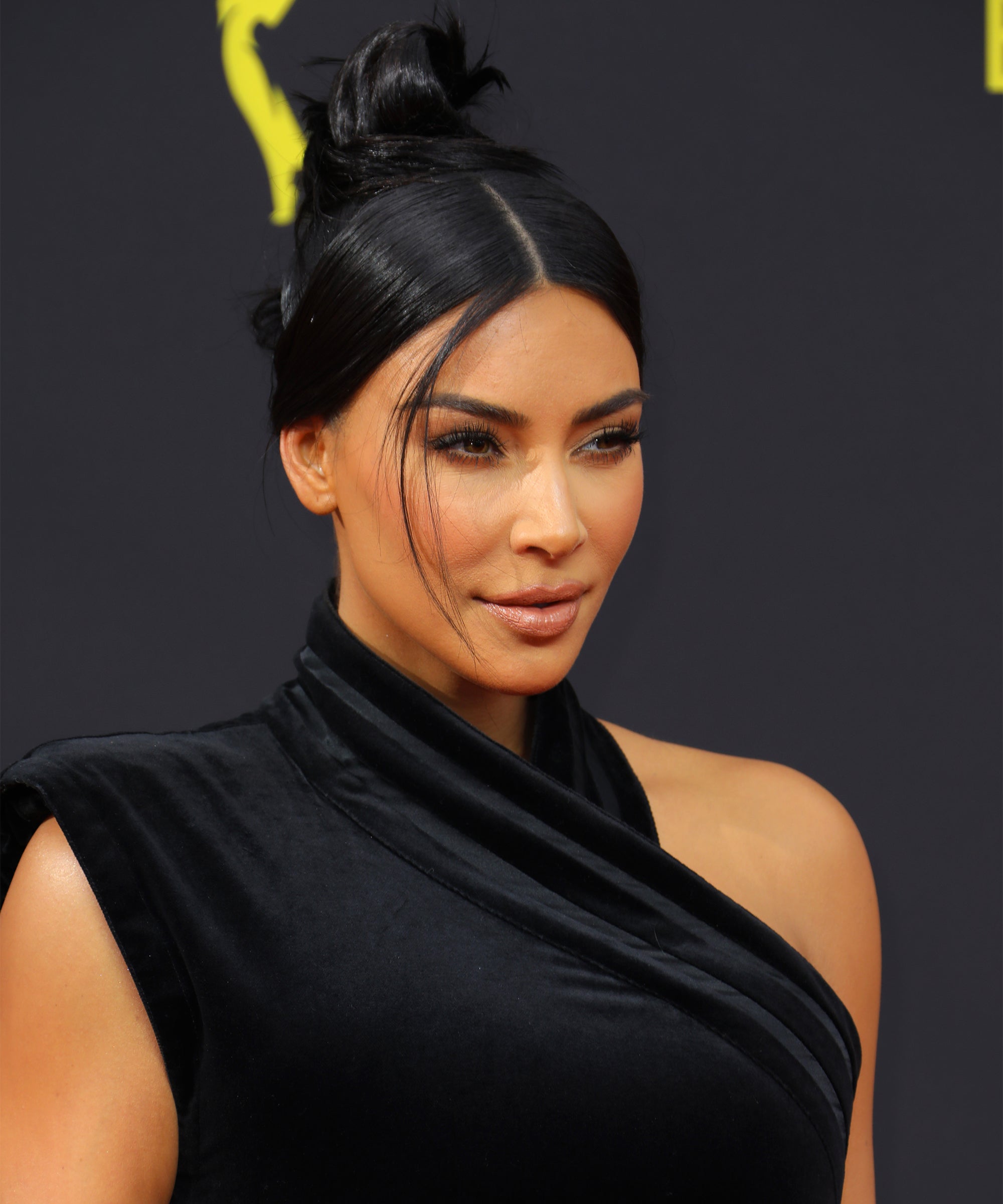 Kim Kardashian Debuts New Hair Transformation — Bangs