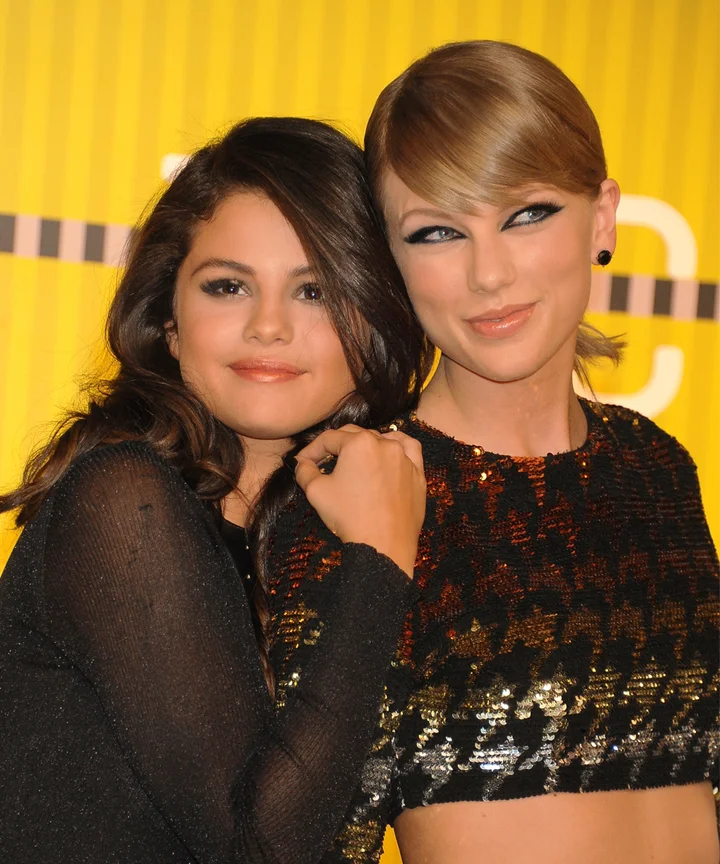 Taylor Swift Praises Selena Gomez New Music