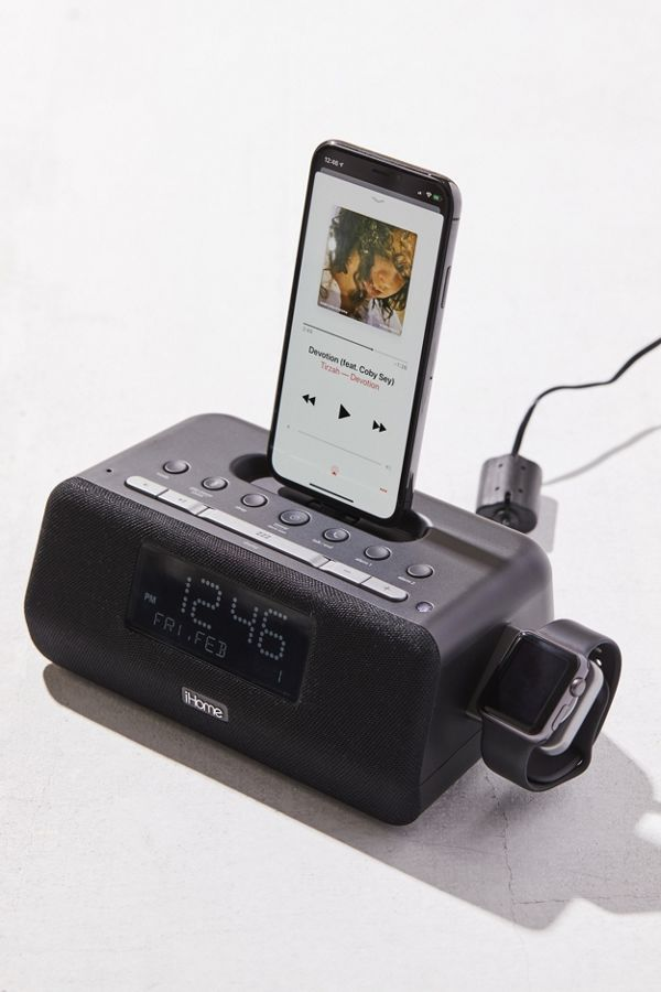 iphone 6 radio clock