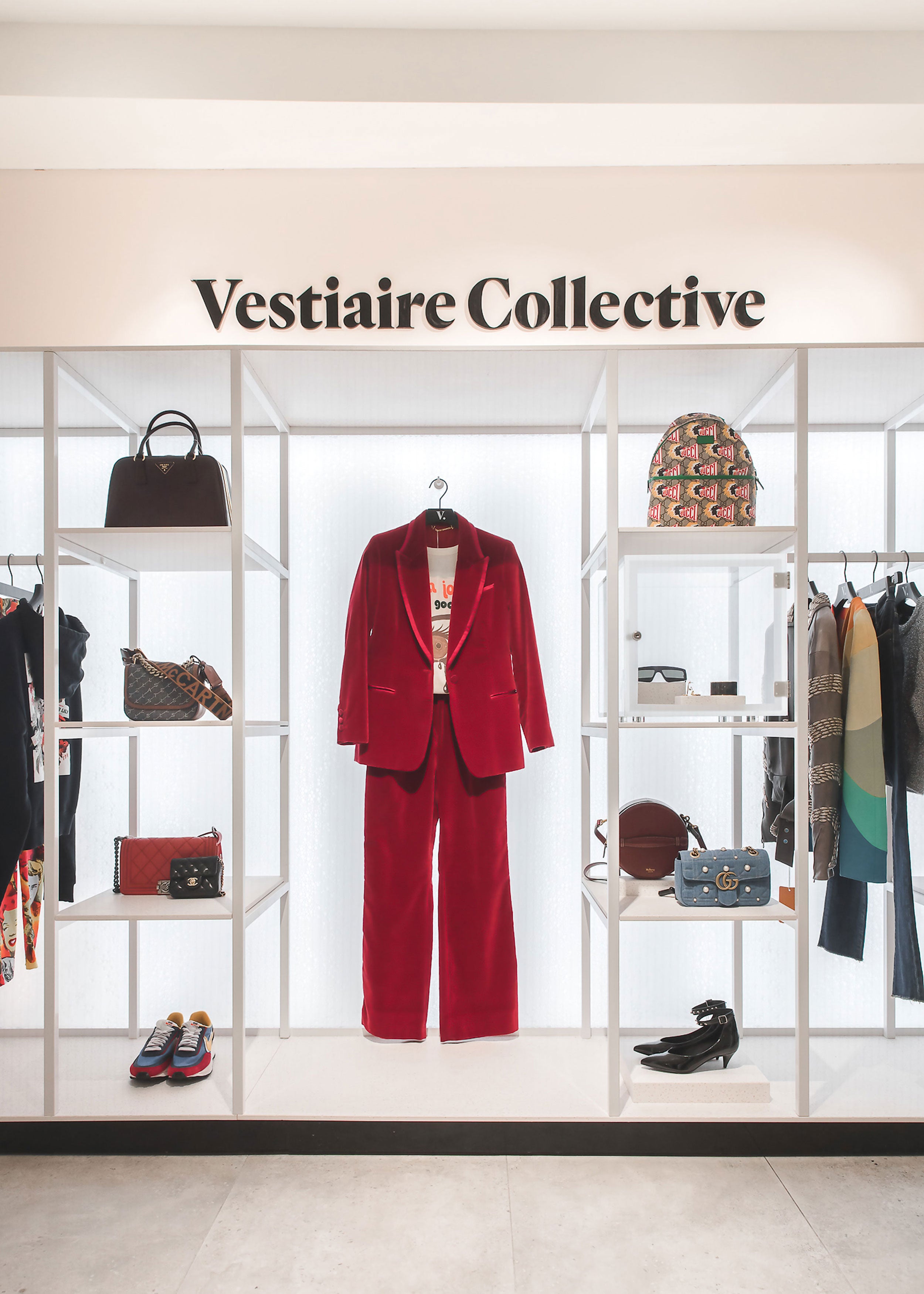 Sell your luxury brands on Vestiaire collective