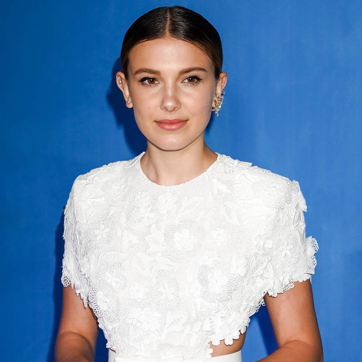 Millie Bobby Brown Sexy Pics Paris Hilton Calls Millie Bobby Brown Hot Backlash