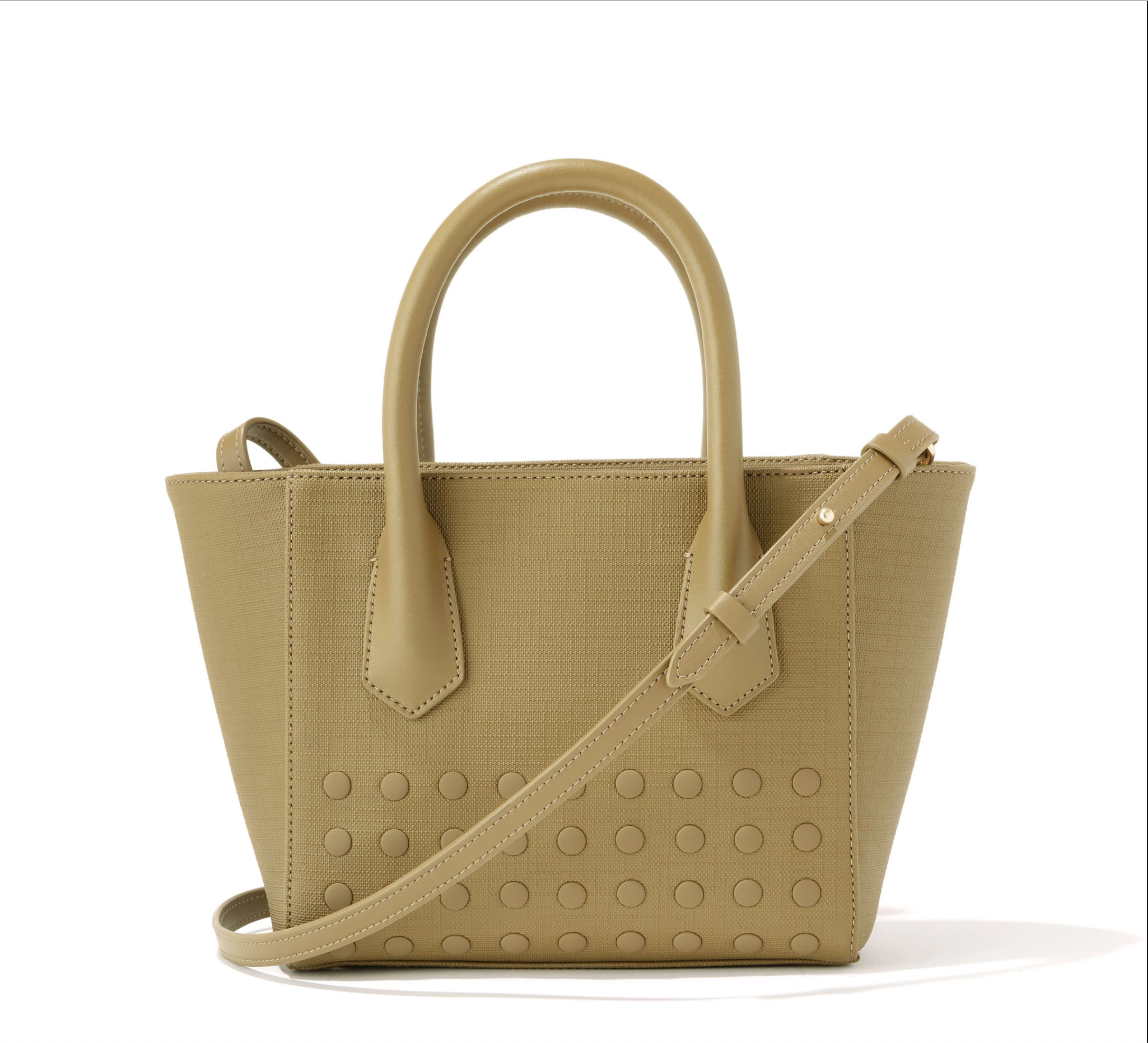 This Dagne Dover Tote Is The Perfect Fall Bag—And It's 40% Off