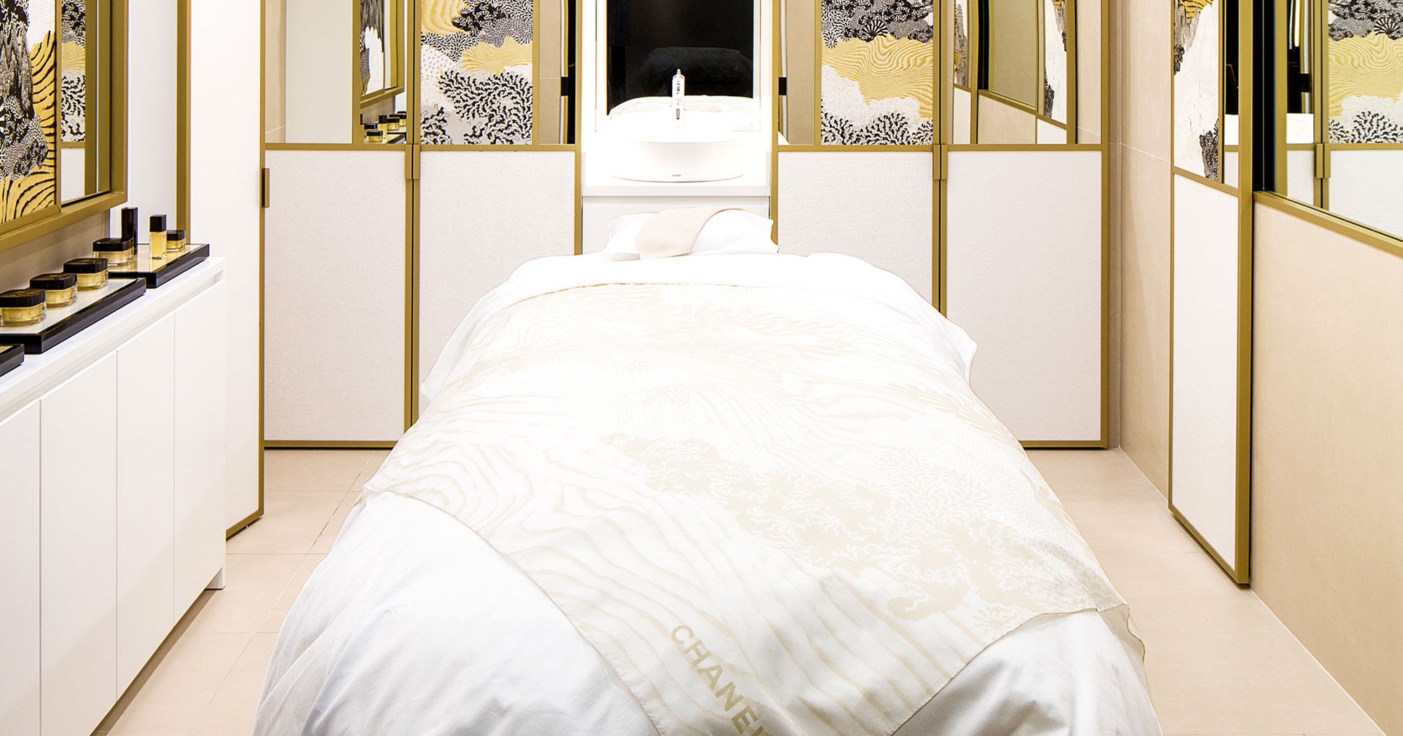 Best New Toronto Spas Chanel Privé In Holt Renfrew