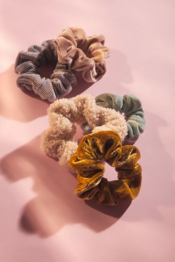 Urban Outfitters + Velvet Hair Scrunchie Set (5 Pcs)