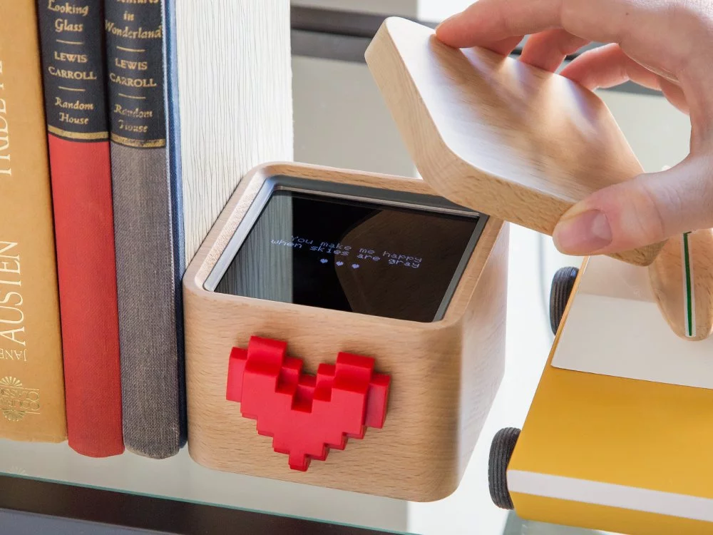  Lovebox for Lovers, Love Note Messenger