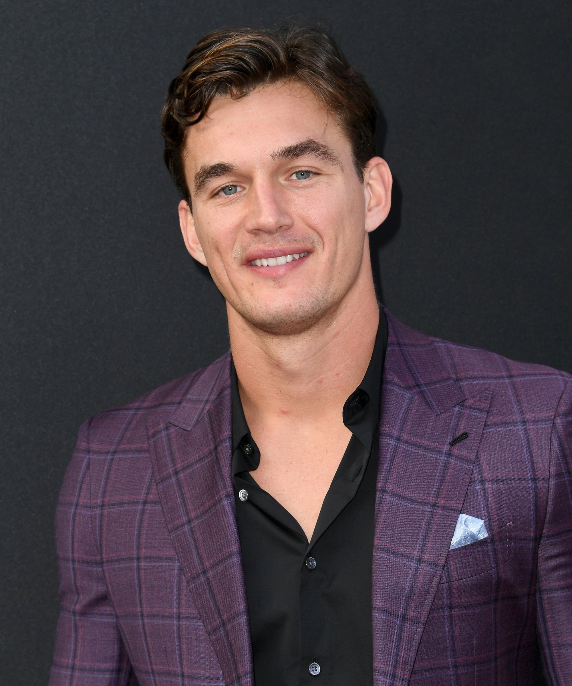 Tyler Cameron Is A Feminist Says Gigi Hadid Step Sister
