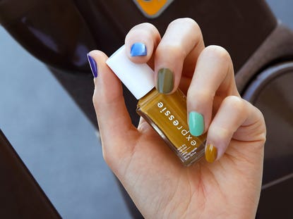 Glitter Ombre Nail Art Designs For Cute Manicure Ideas