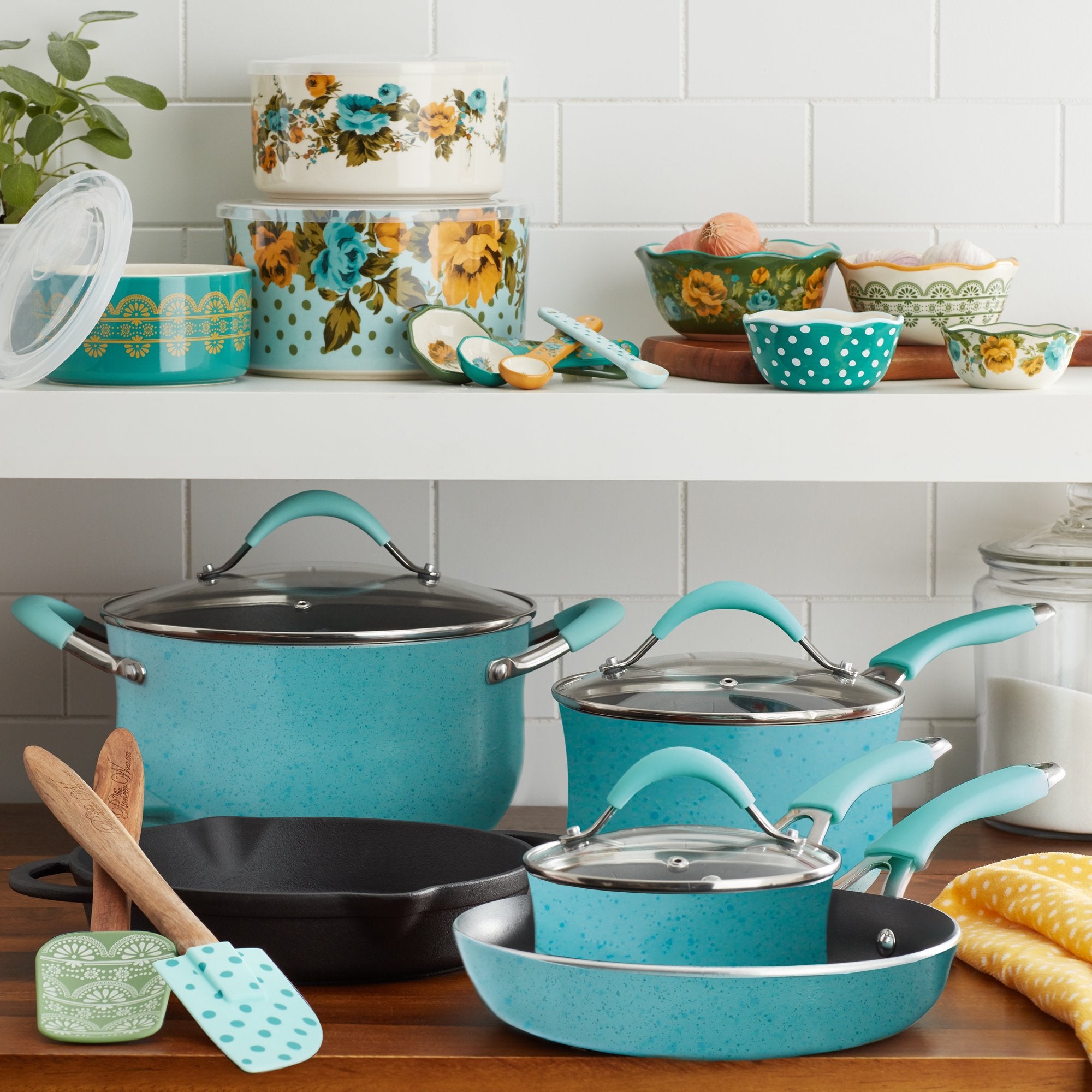 The Pioneer Woman + Cookware Set (24 Pieces)