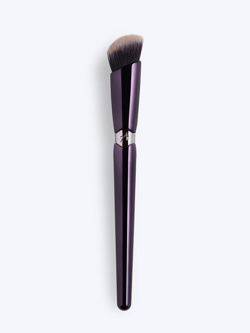 Anisa + Angled Concealer Brush