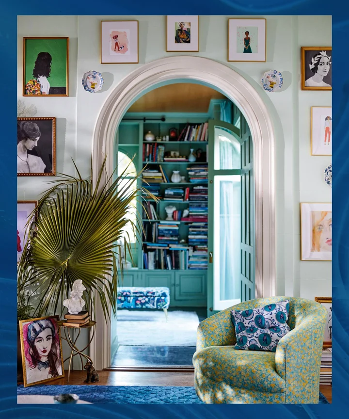 Classic Blue Decor In Pantone 2020 Color Of The Year