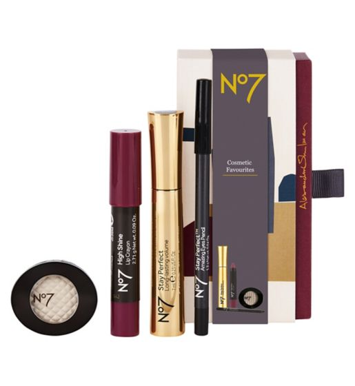 Boots + The Ultimate Christmas Gift Guide For The BeautyObsessed In