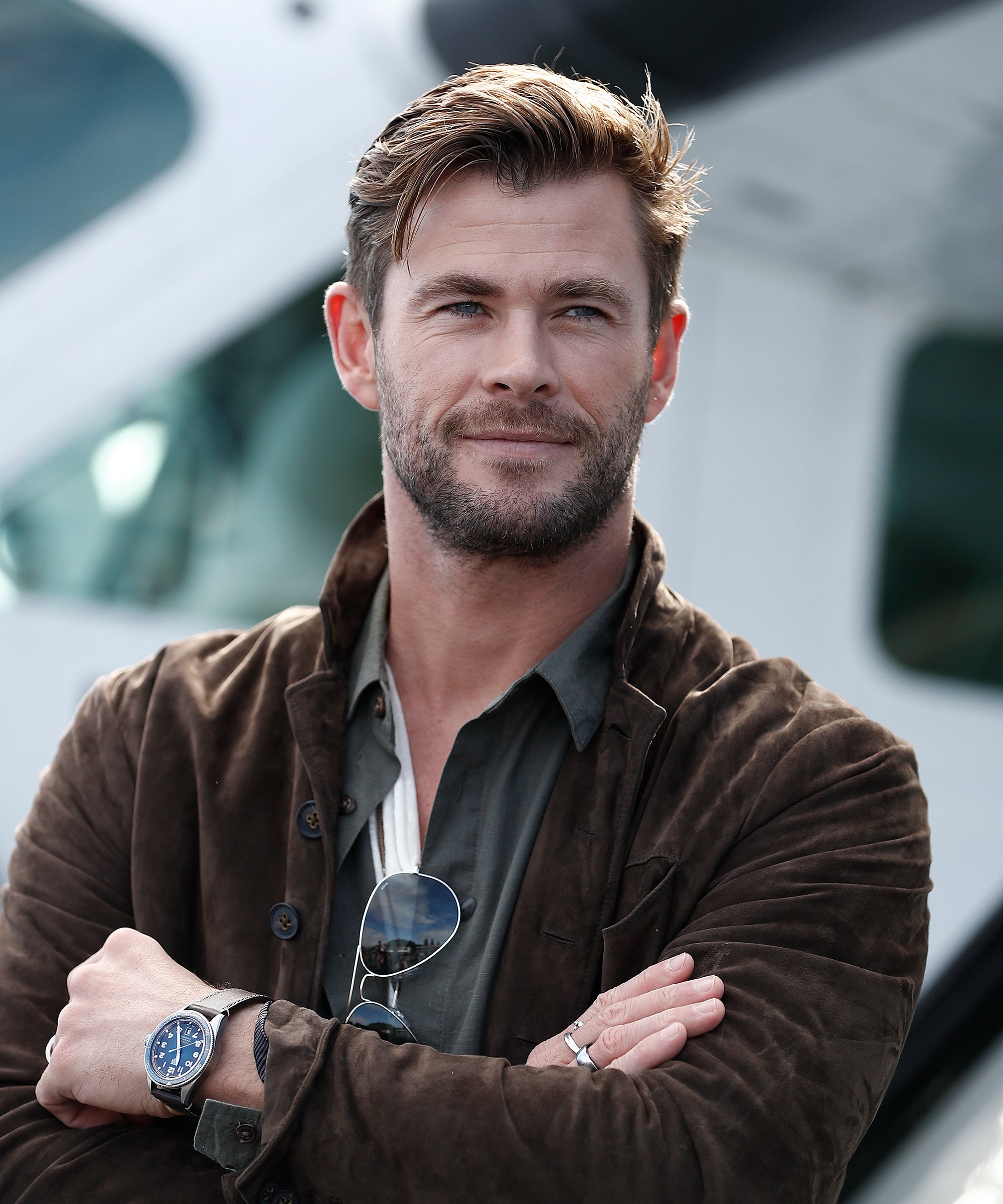 Chris Hemsworth Shares Cologne, Workout, & Thirst Traps