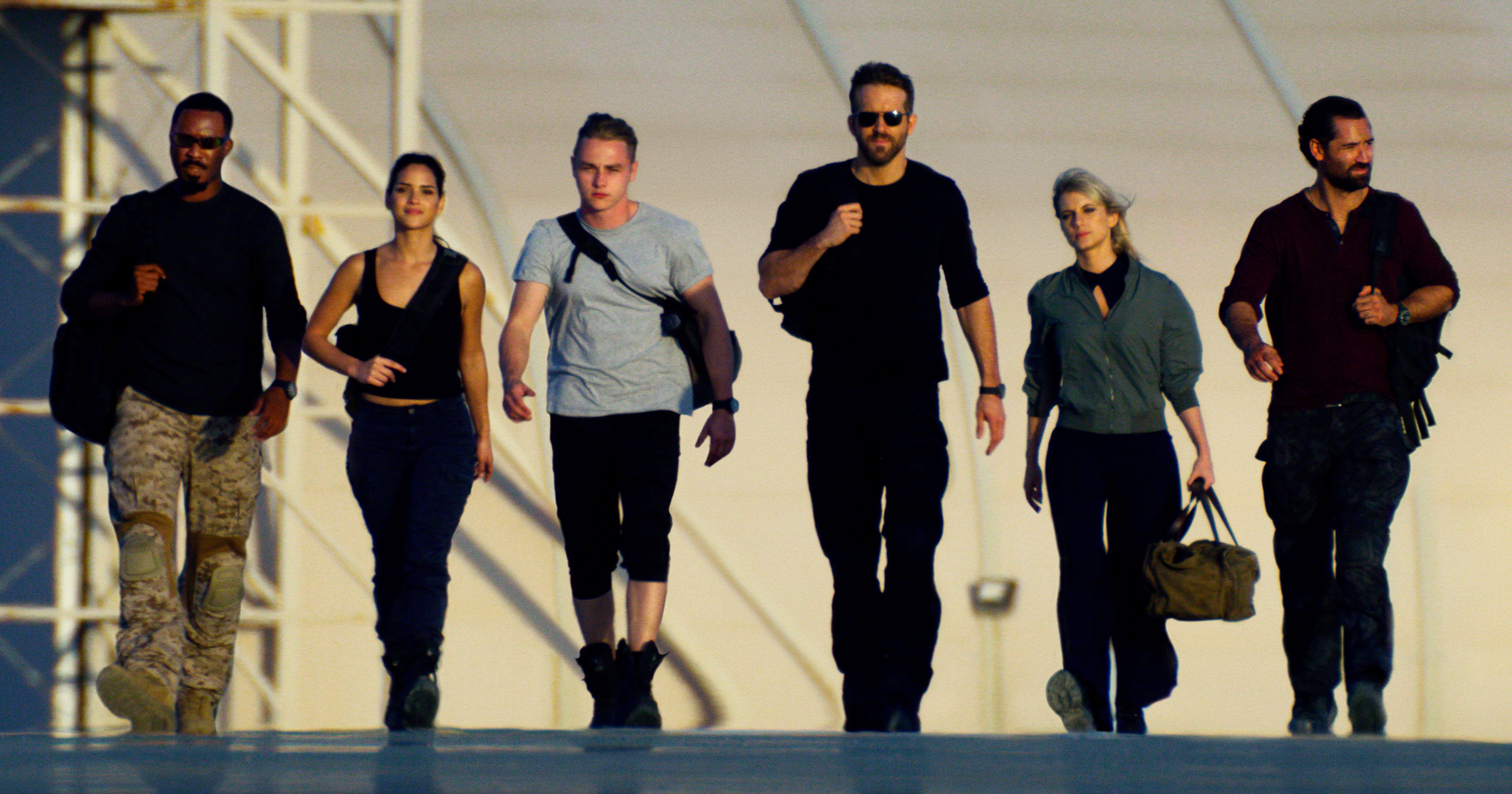 Every Actor Who Is In 6 Underground With Ryan Reynolds