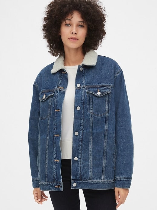 Discover more than 89 gap oversized icon denim jacket