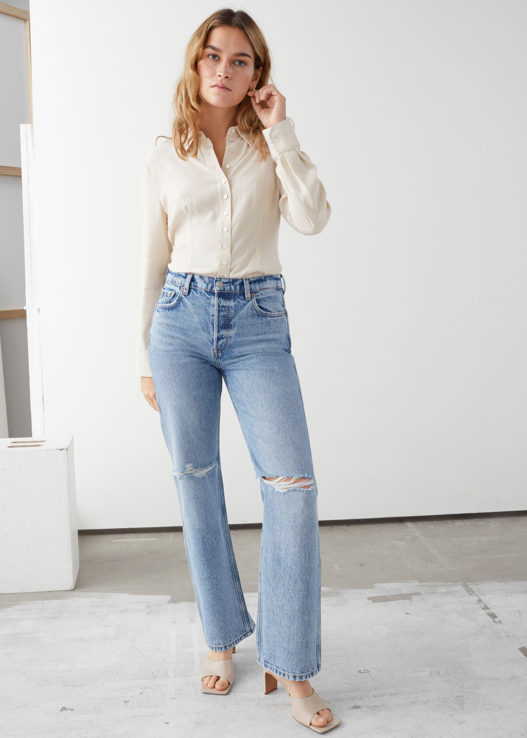& Other Stories + Straight Mid-Rise Distressed Jeans