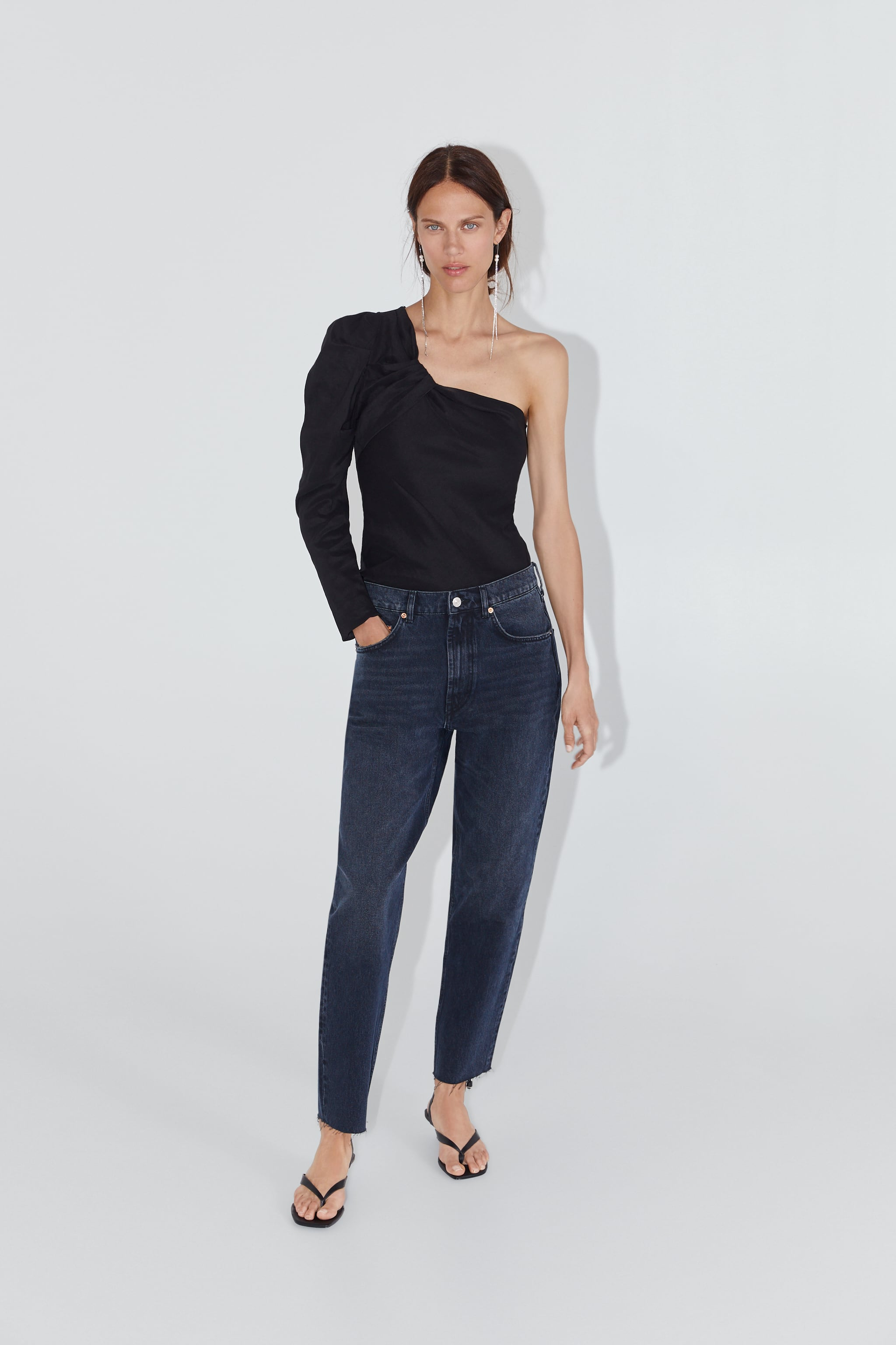 Zara black one top shoulder top
