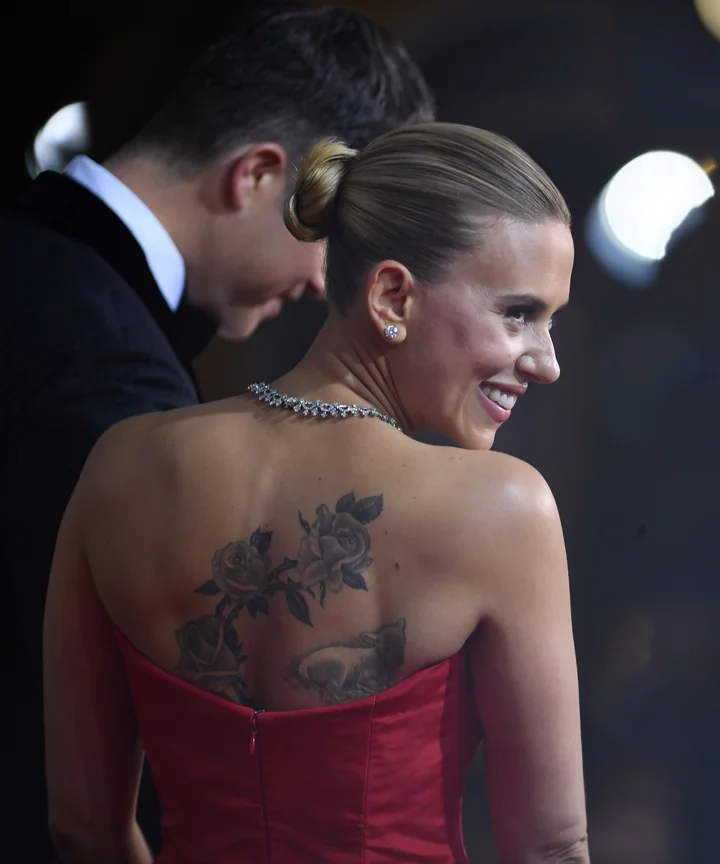Scarlett Johansson Back Tattoo Stuns At Golden Globes