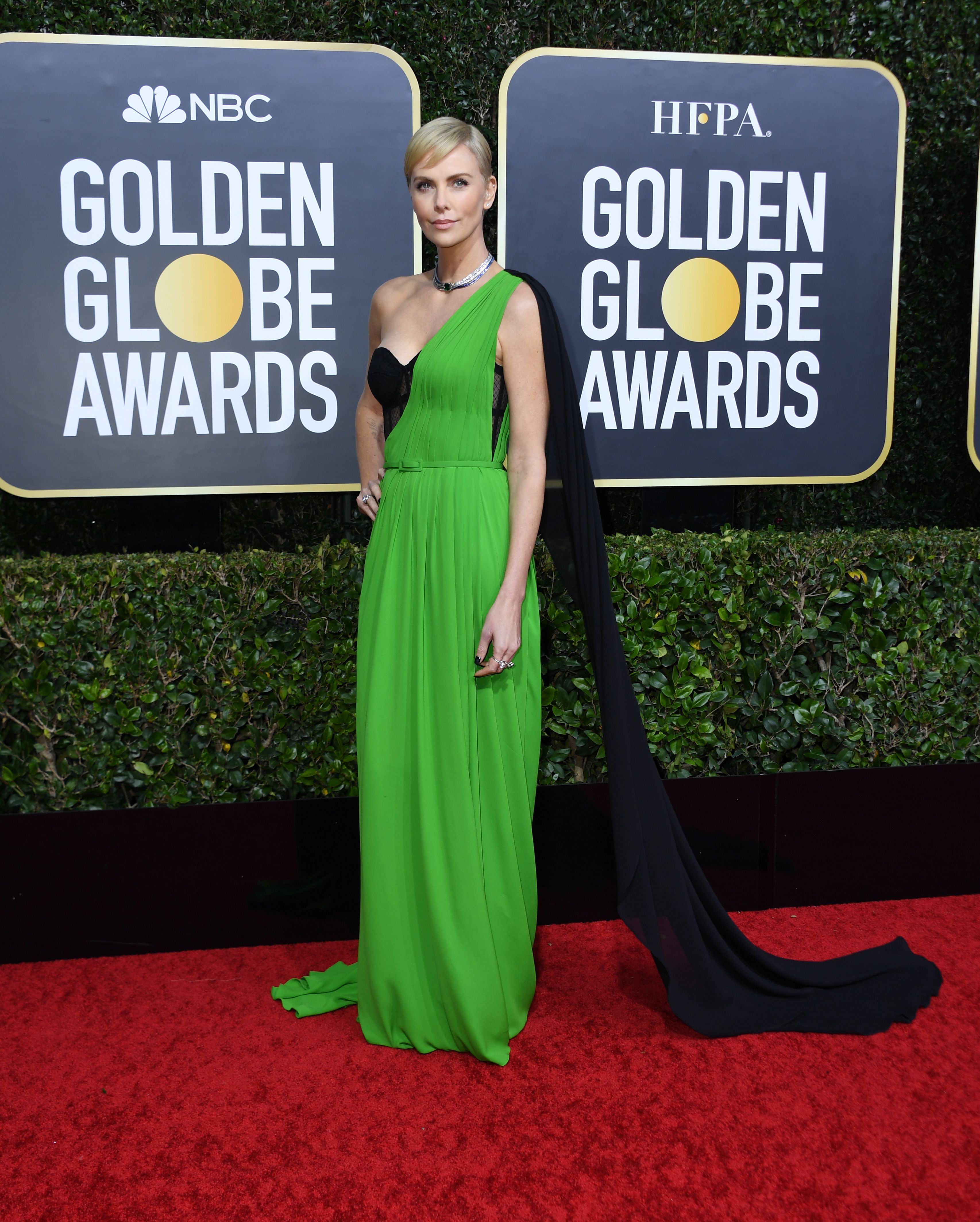 golden globes red carpet fashion