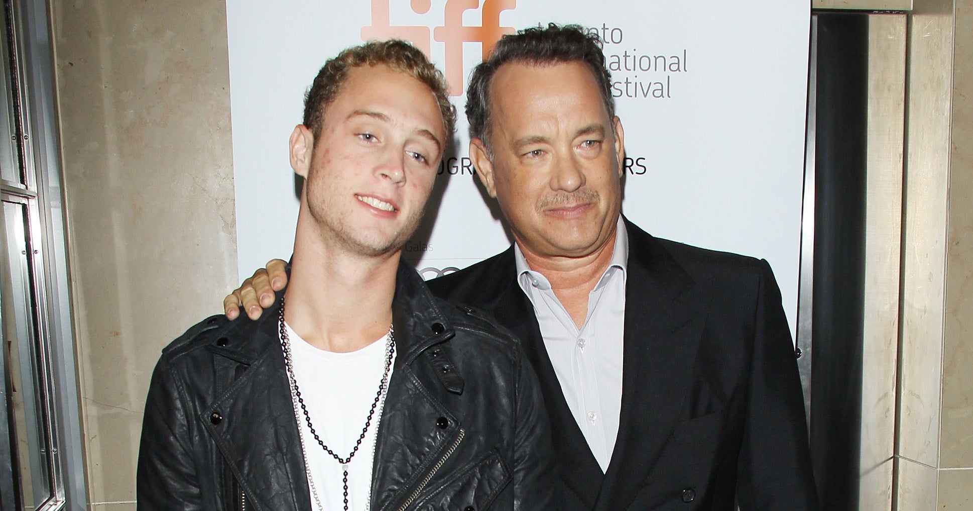 What do we know about tom hanks children have a look