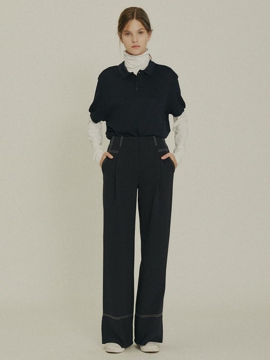 Front Row + [Drama Signature] Pleated Wide-leg Trousers