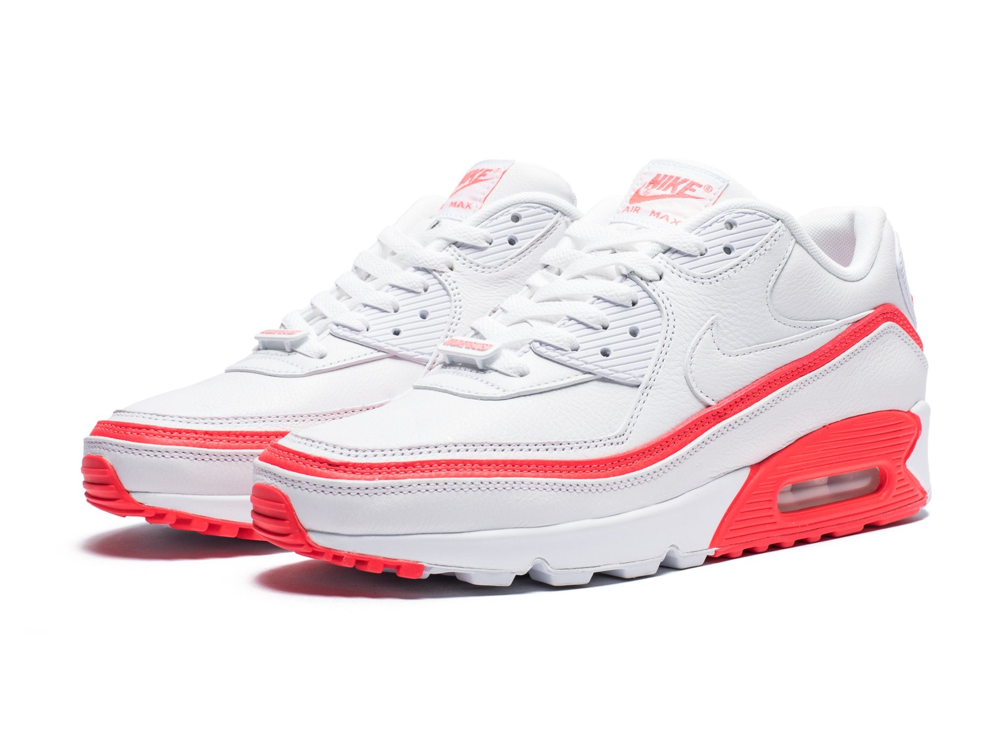 nike x undefeated air max