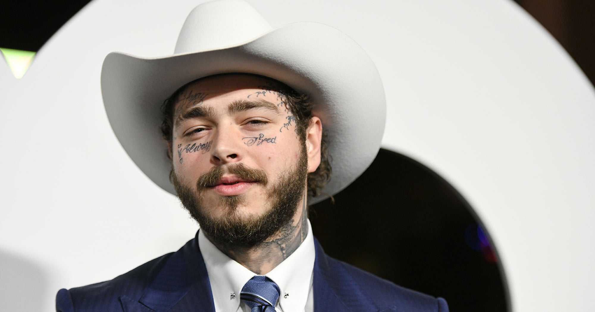 Watch Post Malone Star In The Trailer For Mark Wahlberg S New Netflix Movie