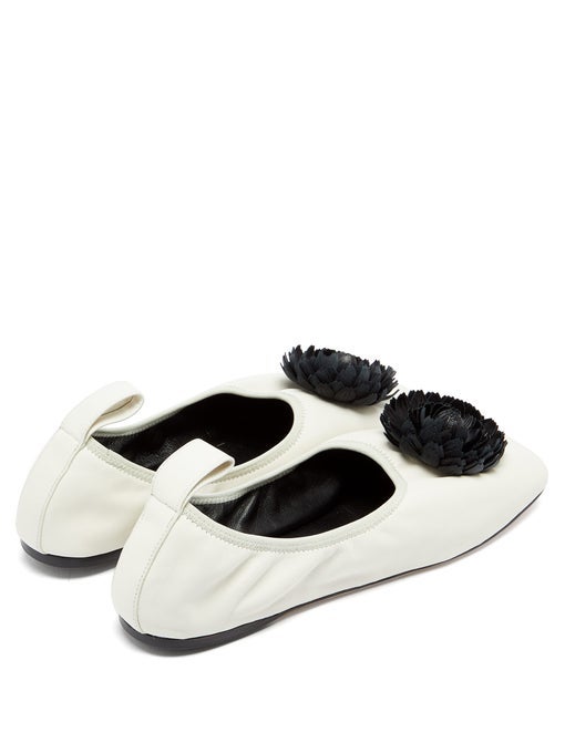 Loewe shamrock deals leather ballet flats
