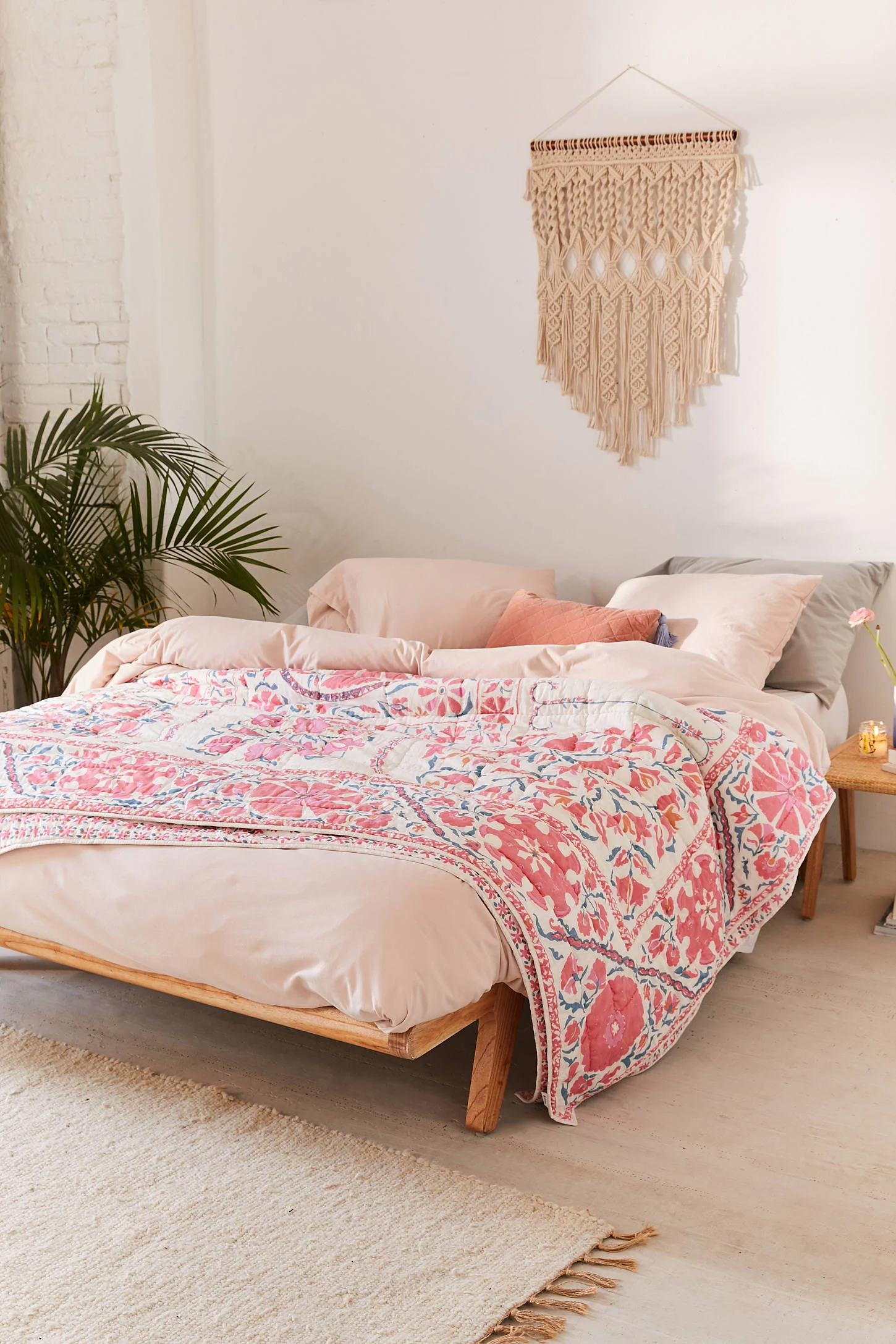 Urban Outfitters Saski Suzani Medallion Quilt